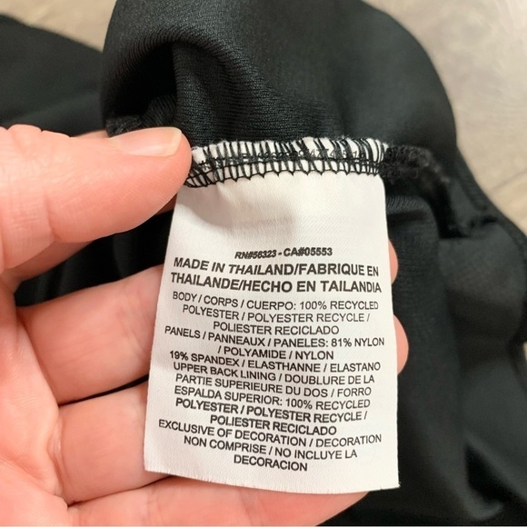 Nike Womens Dri fit Breathe Loose Tank Top T-Back Black Size Medium - Picture 12 of 13